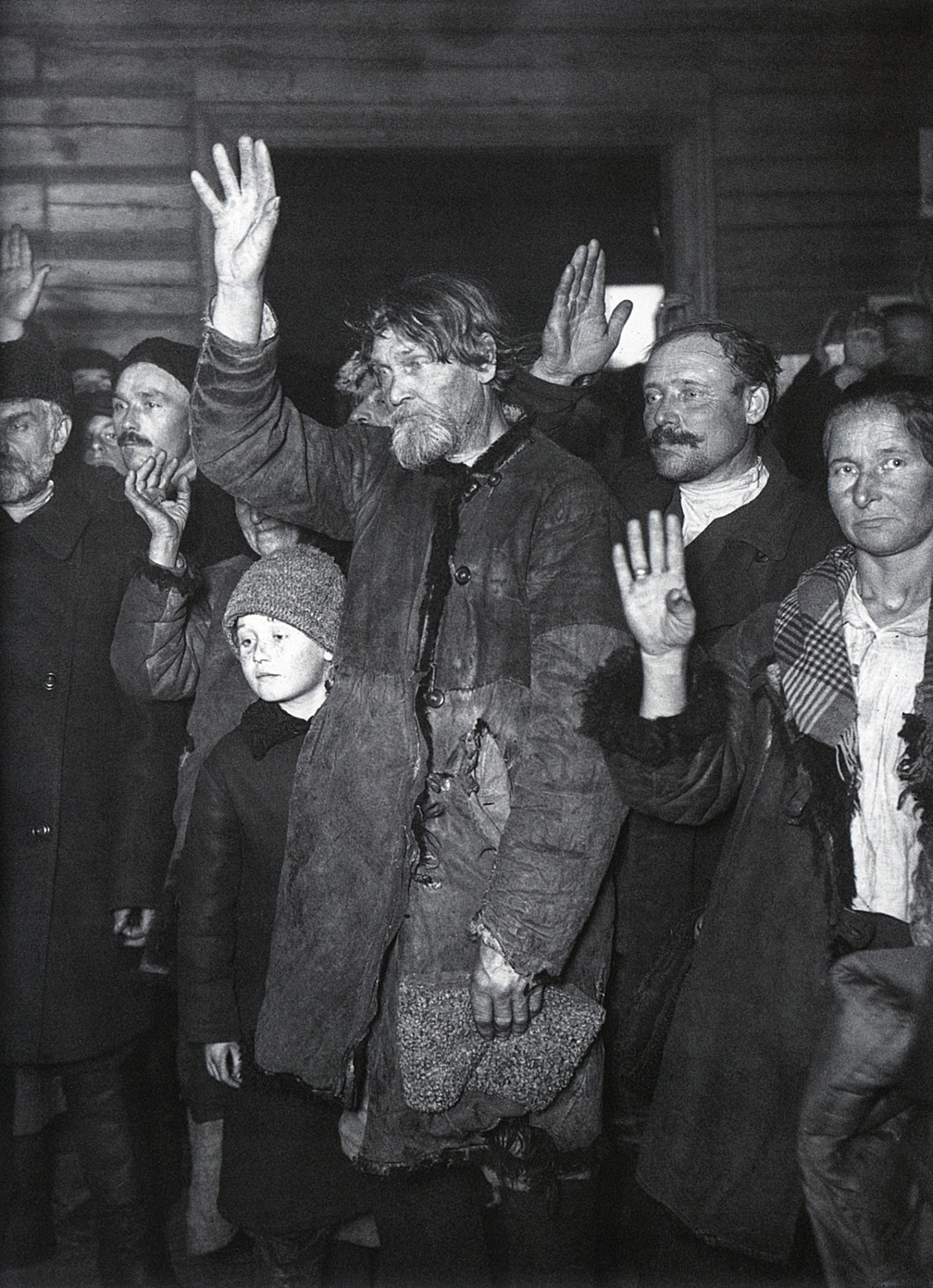 Крестьяне 1925 год. СССР В 1925 году. Собрание в колхозе.